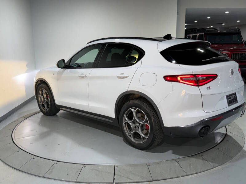 2022 Alfa Romeo Stelvio Ti