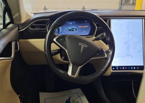 2014 Tesla Model S 85
