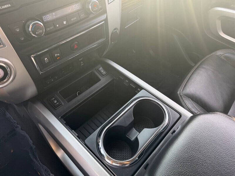 2016 Nissan Titan XD SL