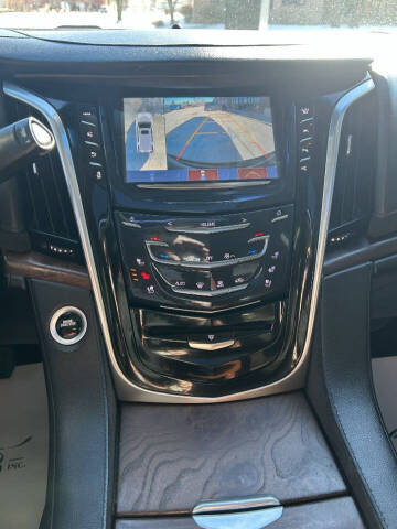 2019 Cadillac Escalade ESV Premium Luxury