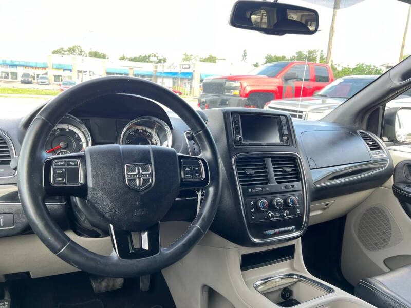 2017 Dodge Grand Caravan SXT