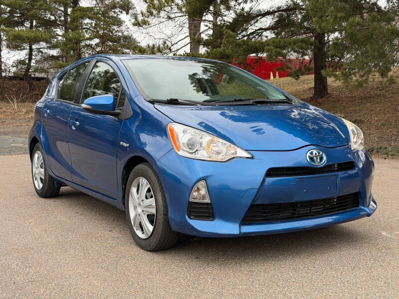 2013 Toyota Prius c Two