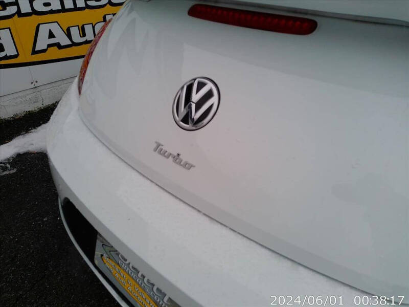 2016 Volkswagen Beetle 1.8T Dune PZEV