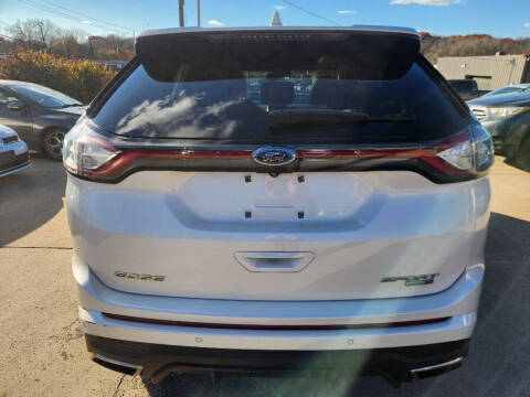 2016 Ford Edge Sport