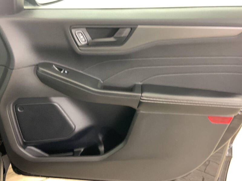 2023 Ford Escape Hybrid Active