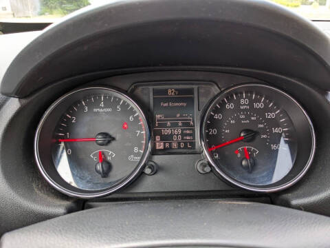 2011 Nissan Rogue SV