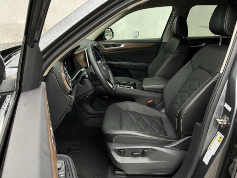 2025 Volkswagen Atlas SE 4Motion