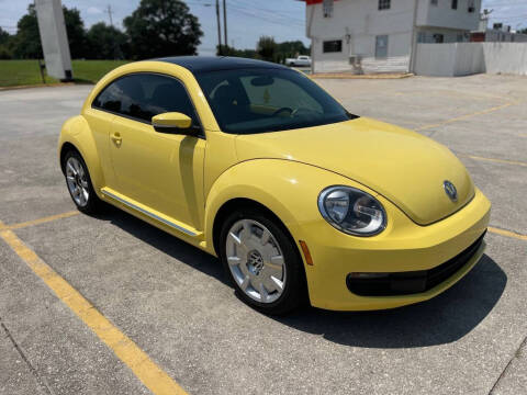 2013 Volkswagen Beetle 2.5L Fender Edition