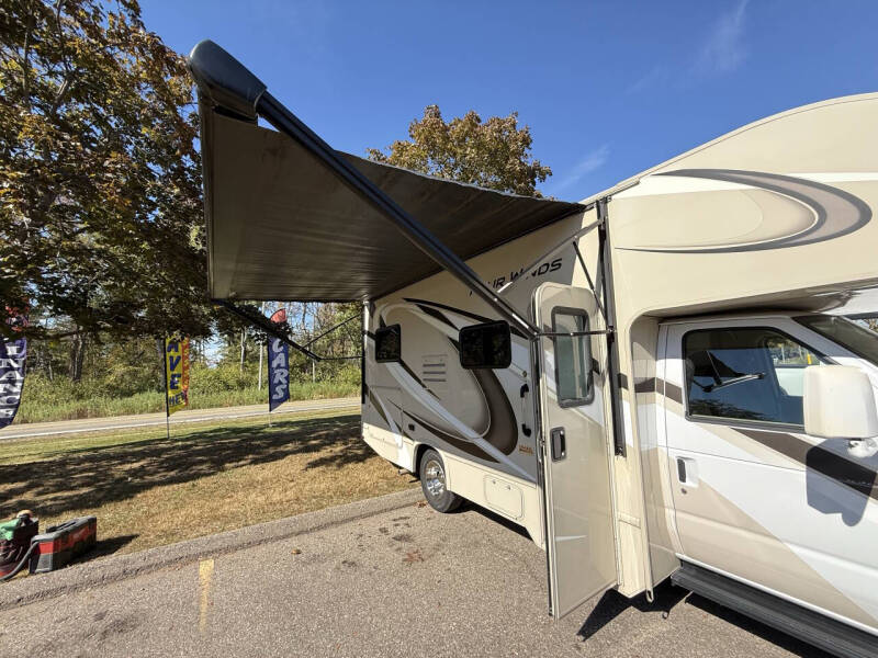 2019 Ford FOUR WINDS THOR 22E