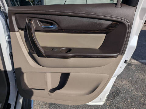 2016 GMC Acadia Denali