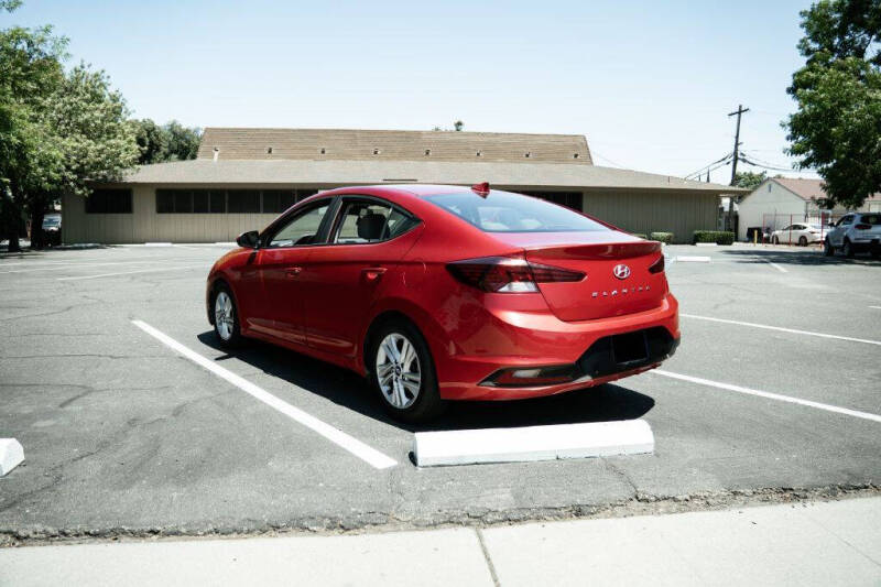 2020 Hyundai Elantra