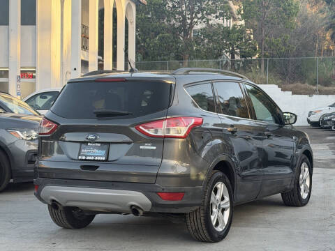 2016 Ford Escape SE