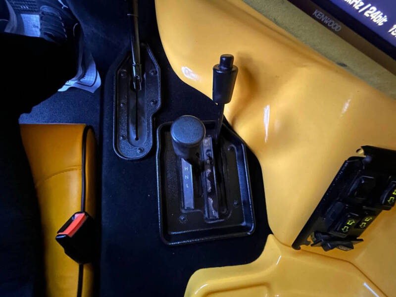 2000 AM General Hummer Wagon