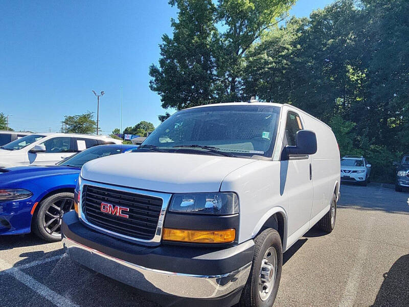 2025 GMC Savana 2500