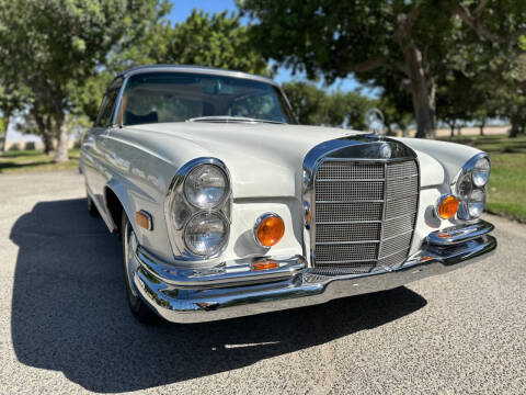 1970 Mercedes-Benz 280-Class