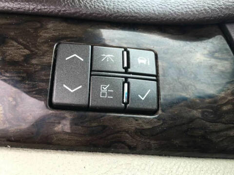 2009 Cadillac DTS Pro