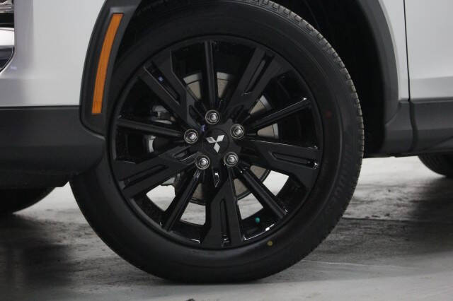 2026 Mitsubishi Eclipse Cross LE