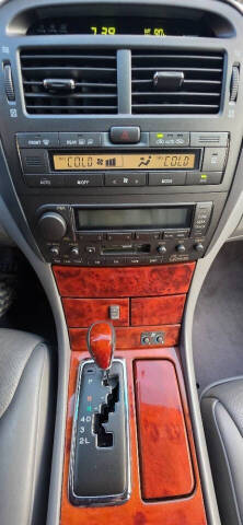 2003 Lexus LS 430
