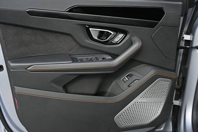 2023 Lamborghini Urus S