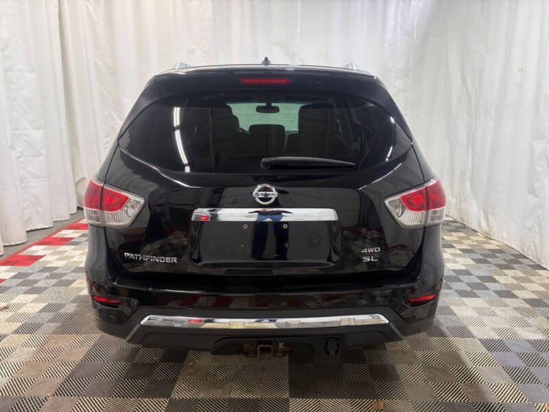 2014 Nissan Pathfinder SL