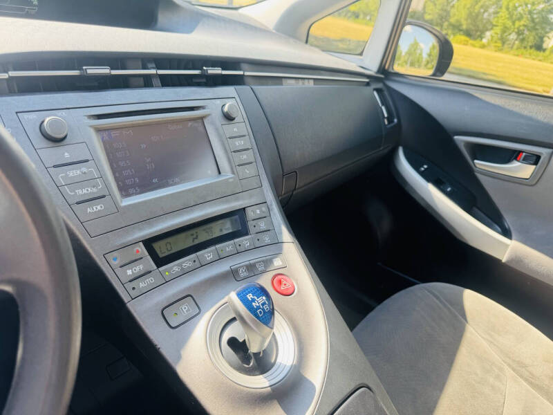 2015 Toyota Prius Two