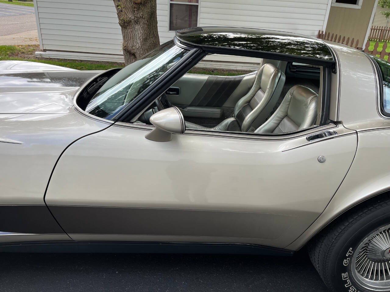 1982 Chevrolet Corvette 108