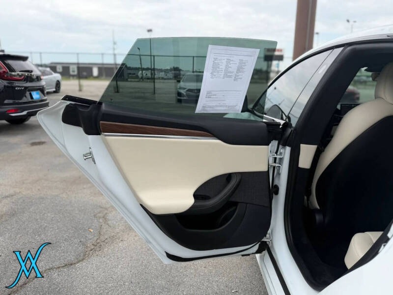 2022 Tesla Model S