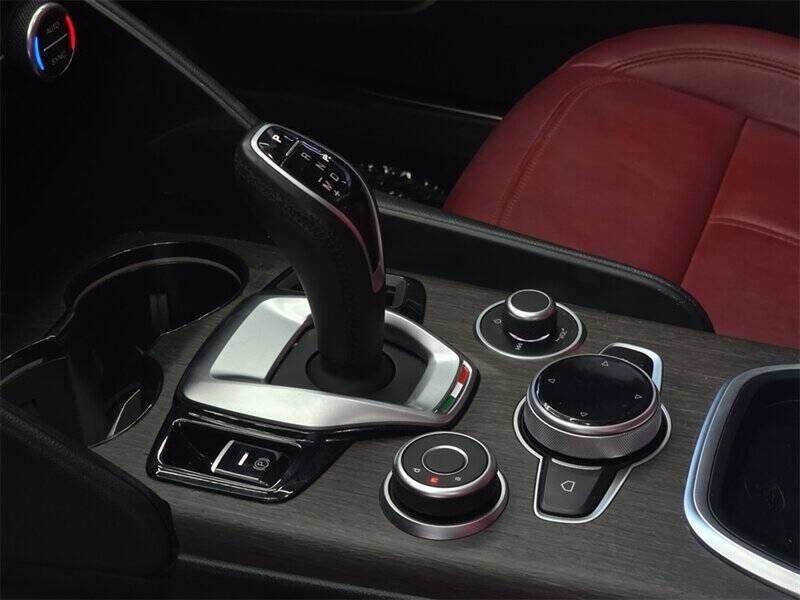 2021 Alfa Romeo Giulia Ti