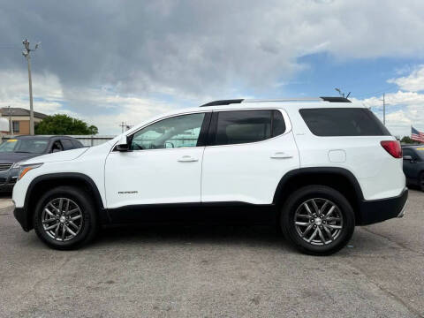 2017 GMC Acadia SLT-1
