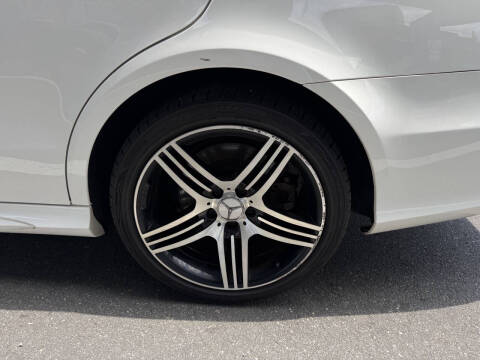 2014 Mercedes-Benz E-Class E 550 4MATIC