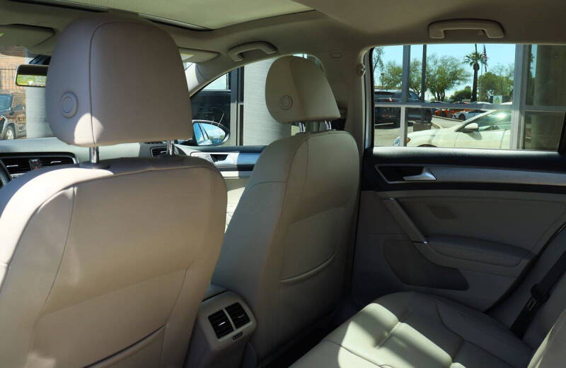 2017 Volkswagen Golf