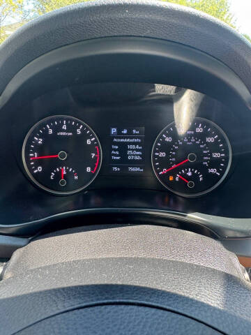 2018 Kia Rio 5-Door EX