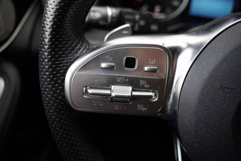 2021 Mercedes-Benz GLC GLC 300