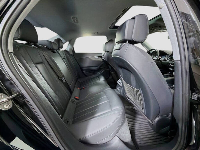 2021 Audi A4 quattro Premium 40 TFSI