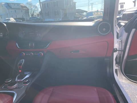 2020 Alfa Romeo Giulia Ti