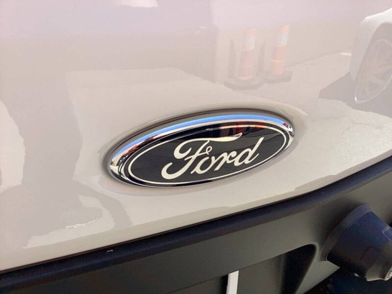 2025 Ford Transit 250