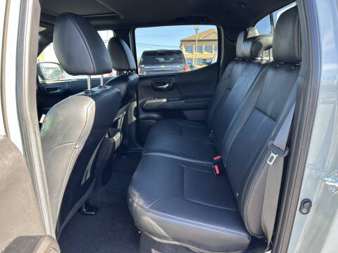 2023 Toyota Tacoma TRD Sport