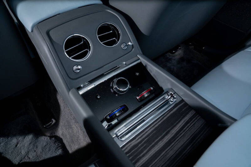 2024 Rolls-Royce Spectre