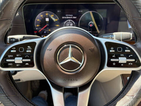 2019 Mercedes-Benz E-Class E 300