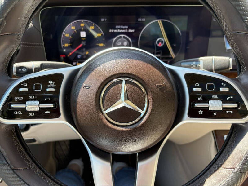 2019 Mercedes-Benz E-Class E 300