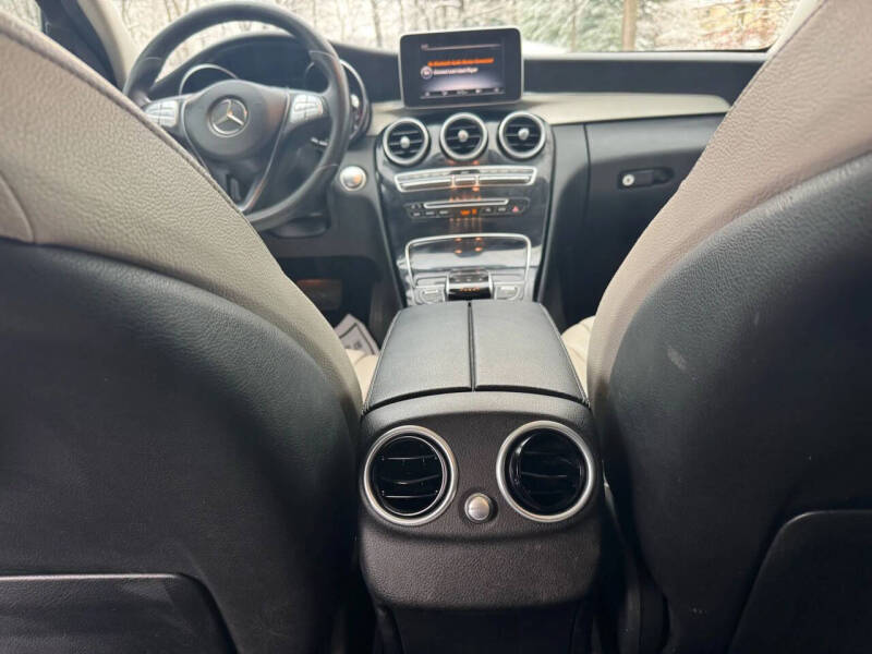 2015 Mercedes-Benz C-Class C 300