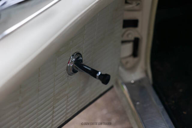 1957 Ford Thunderbird