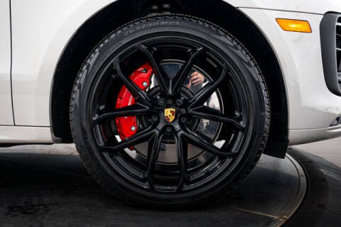 2025 Porsche Macan GTS