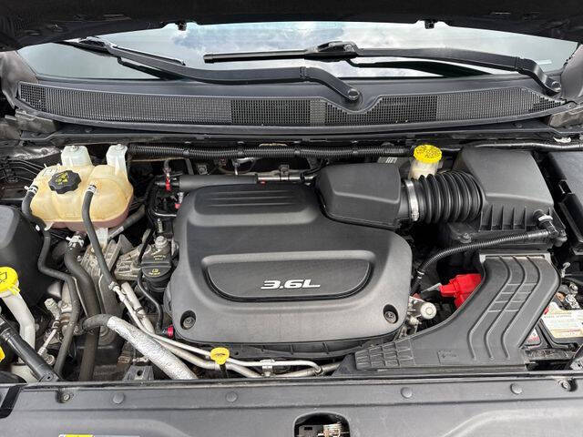 2017 Chrysler Pacifica Touring-L