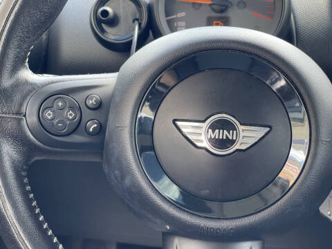 2016 MINI Countryman Cooper