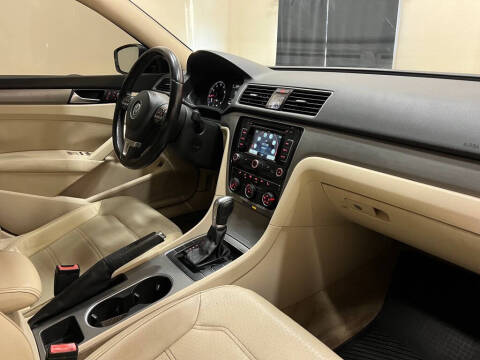 2014 Volkswagen Passat