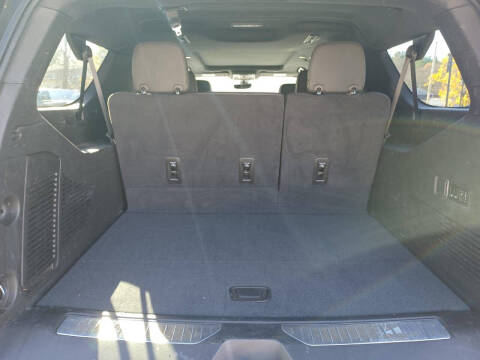 2022 Chevrolet Suburban High Country