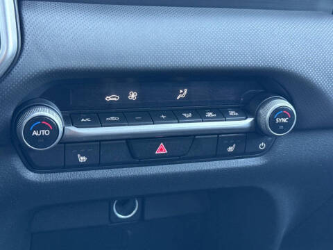 2024 Mazda CX-50 2.5 S Preferred