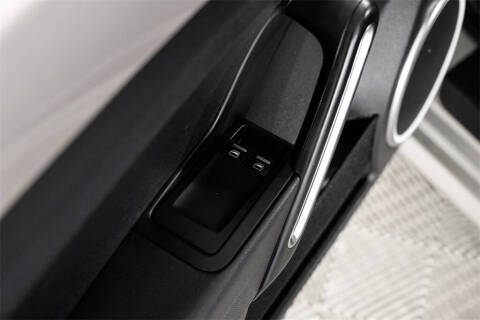 2016 Volkswagen Beetle 1.8T SE