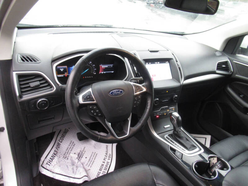 2016 Ford Edge SEL